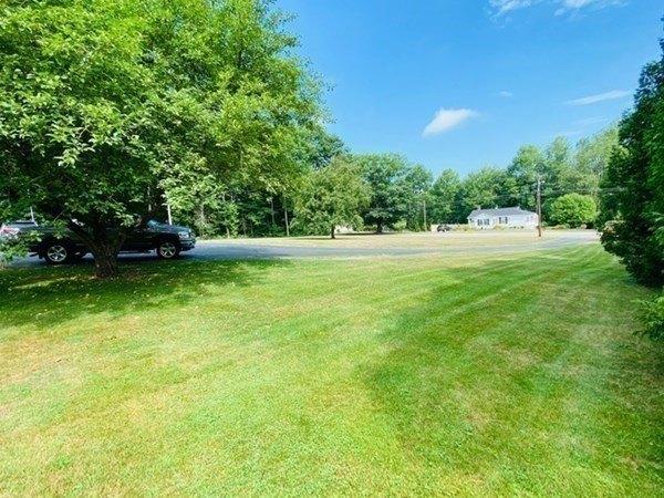West St, Barre, MA 01005