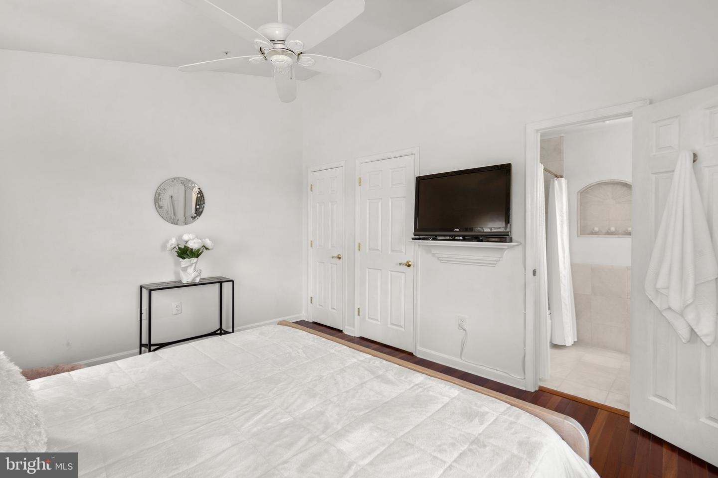 Ridgepoint Pl, Gaithersburg, MD 20878
