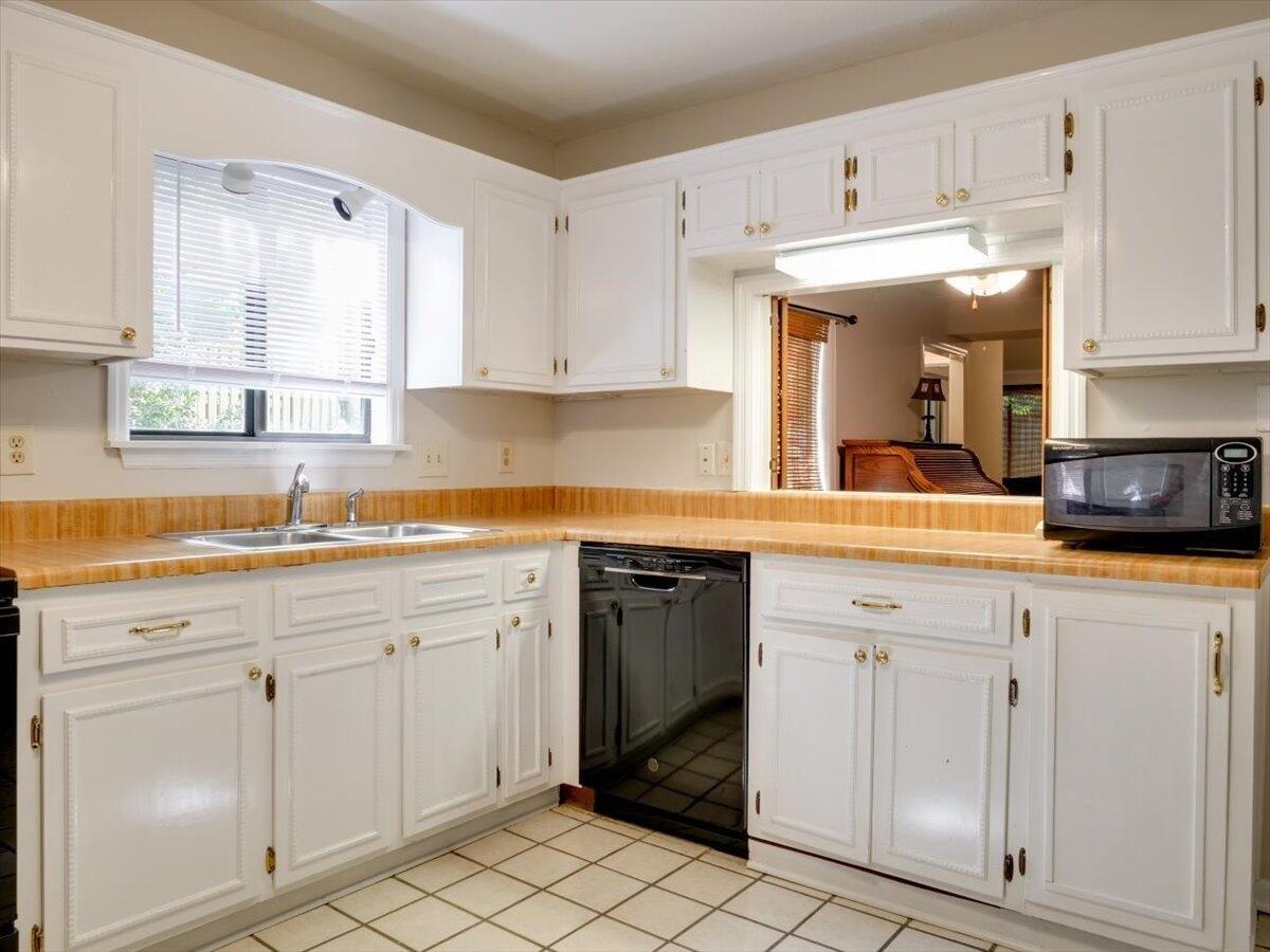 N Wimbledon Dr, Augusta, GA 30909