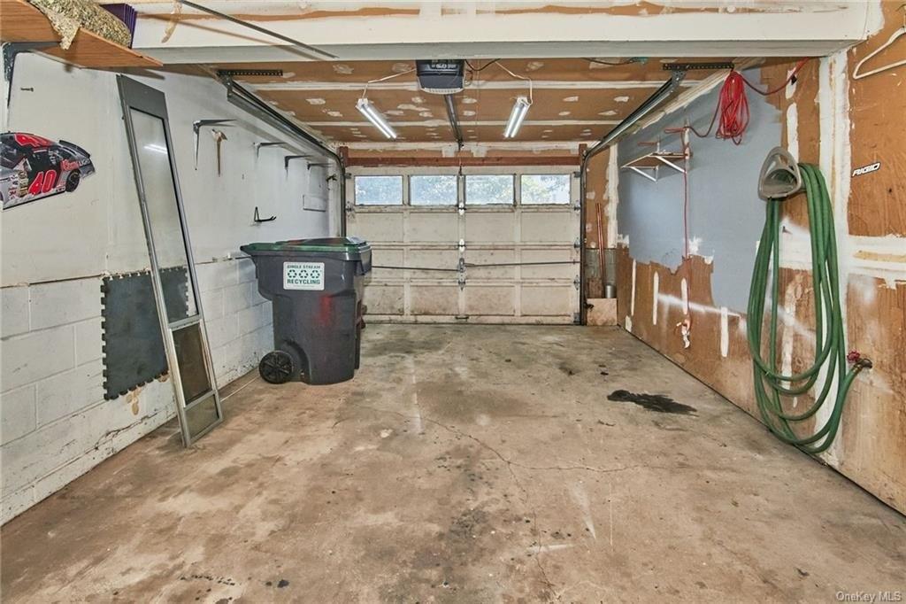 Barbara Dr, Warwick, NY 10990