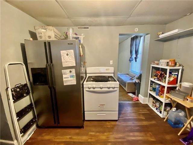 Pottawatomie St, Leavenworth, KS 66048