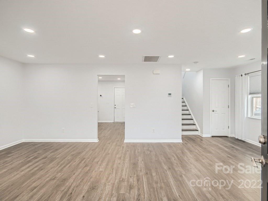 Aerial Ct, Charlotte, NC 28213