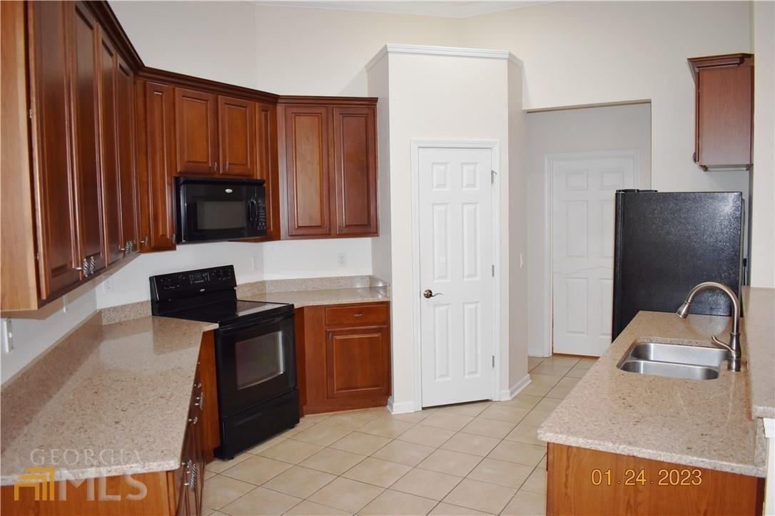 Coffee Pointe Dr, Savannah, GA 31419