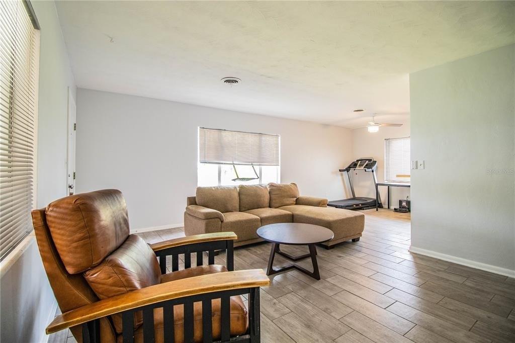 Hollingsworth Rd, Lakeland, FL 33801