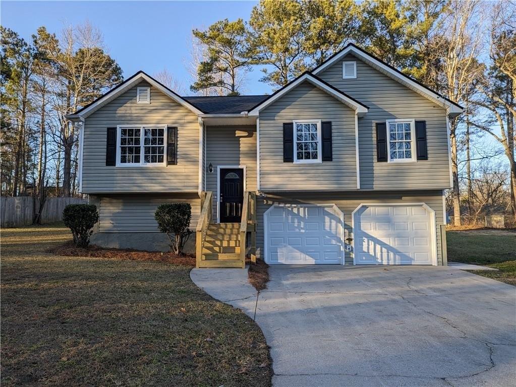 Dillon Dr, Douglasville, GA 30134
