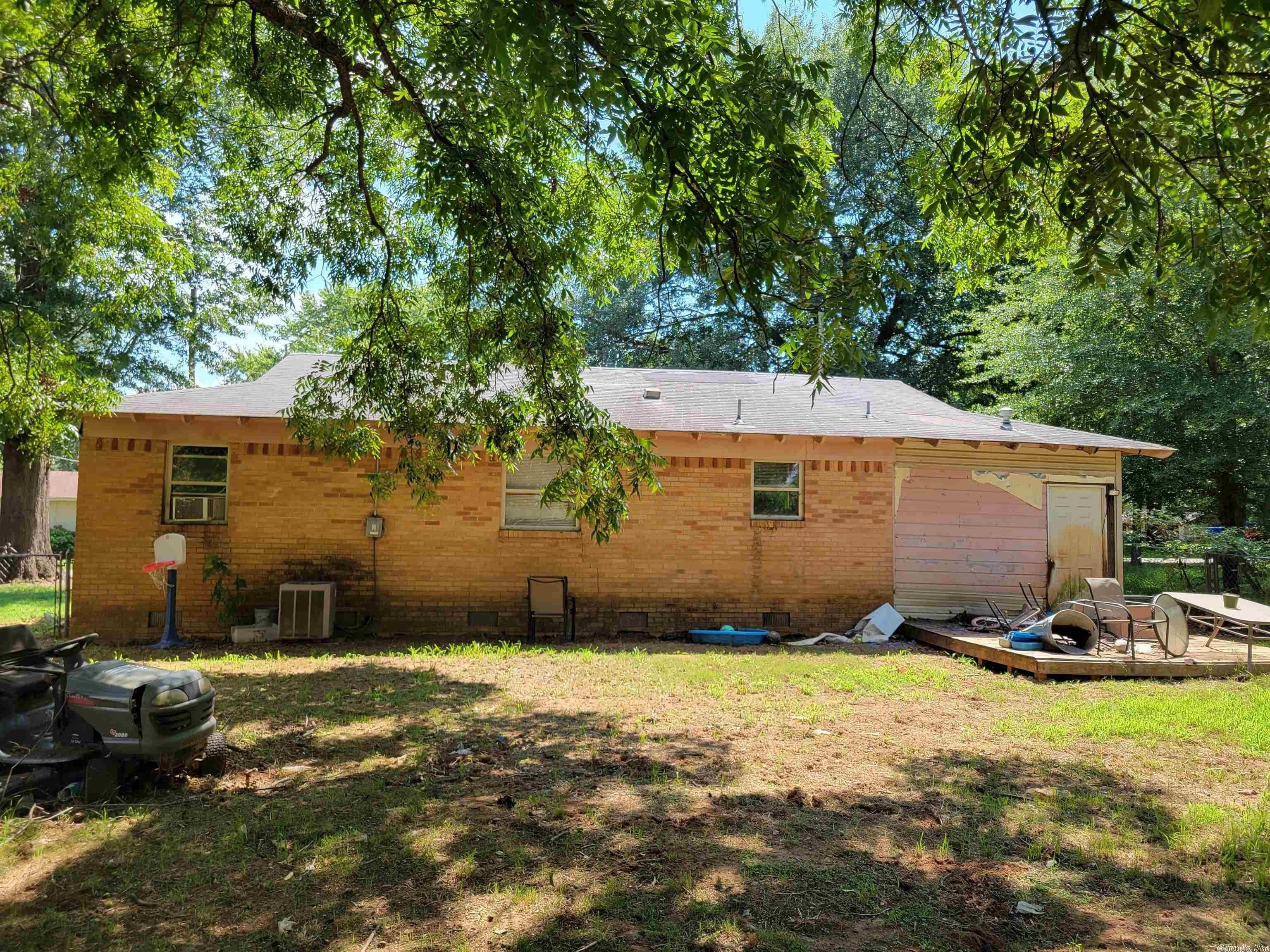 Seventh St, Charleston, AR 72933