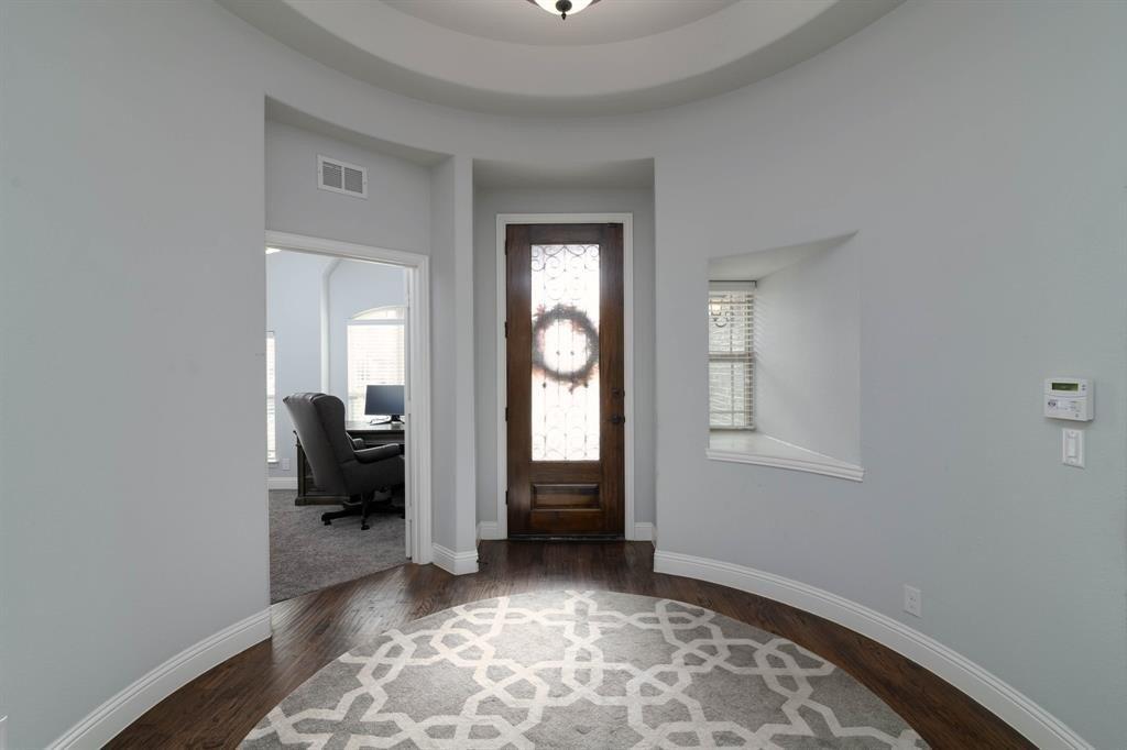 Senna Dr, Burleson, TX 76028