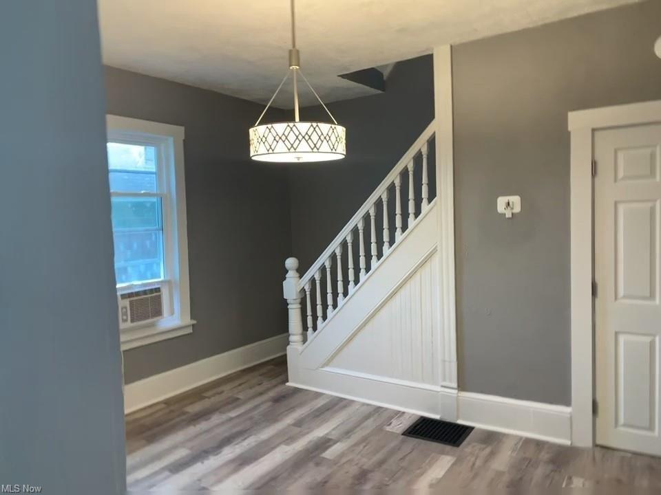15th St, Wellsville, OH 43968