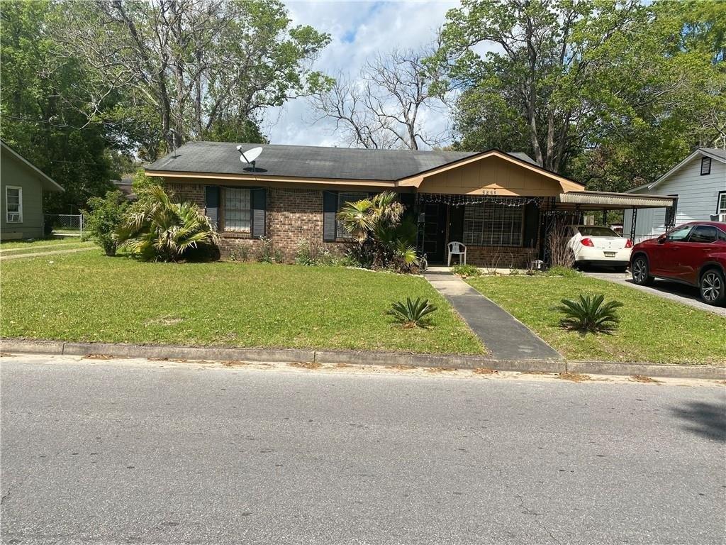Hathcox St, Mobile, AL 36617