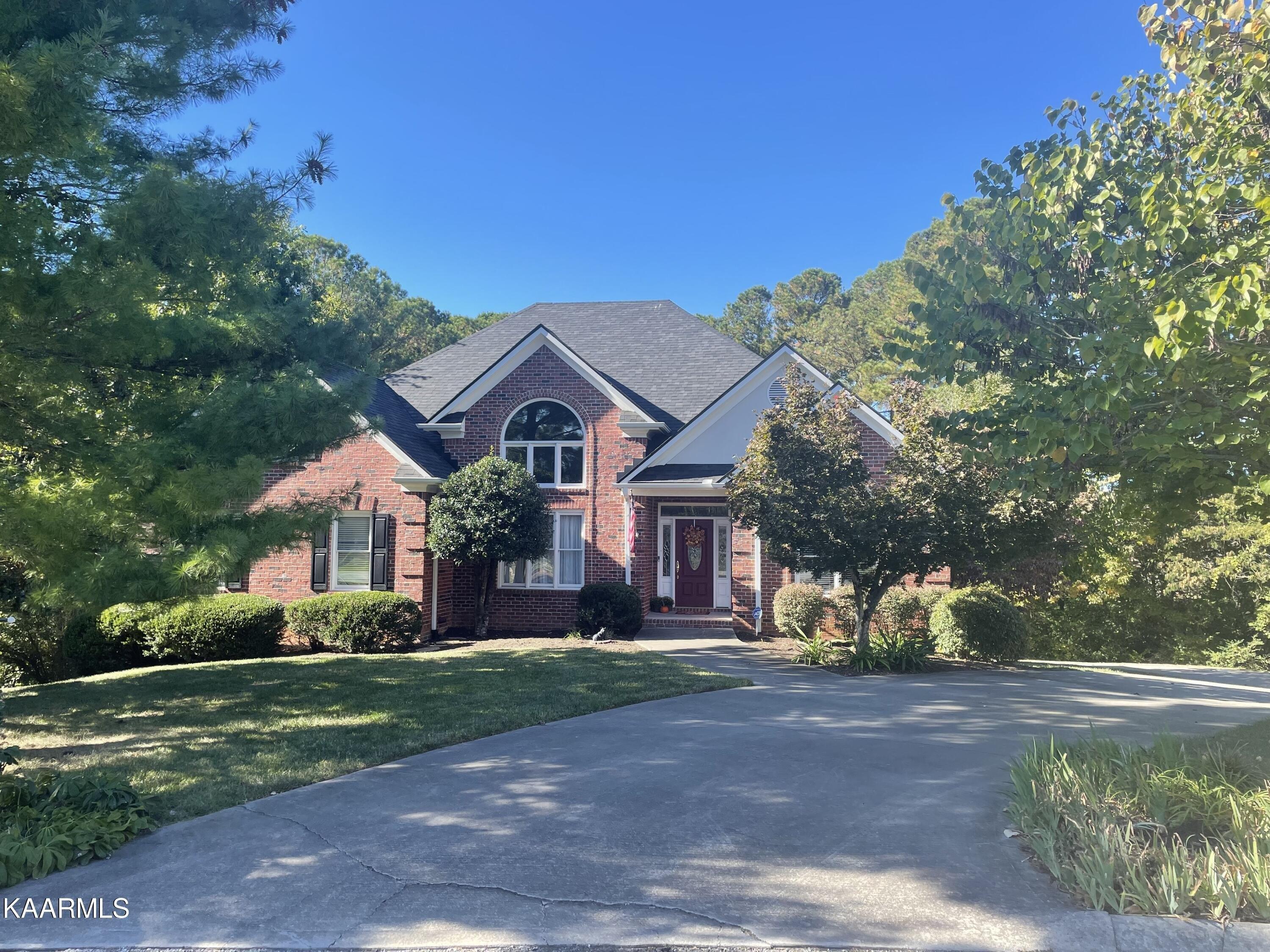 Camdenbridge Dr, Farragut, TN 37934