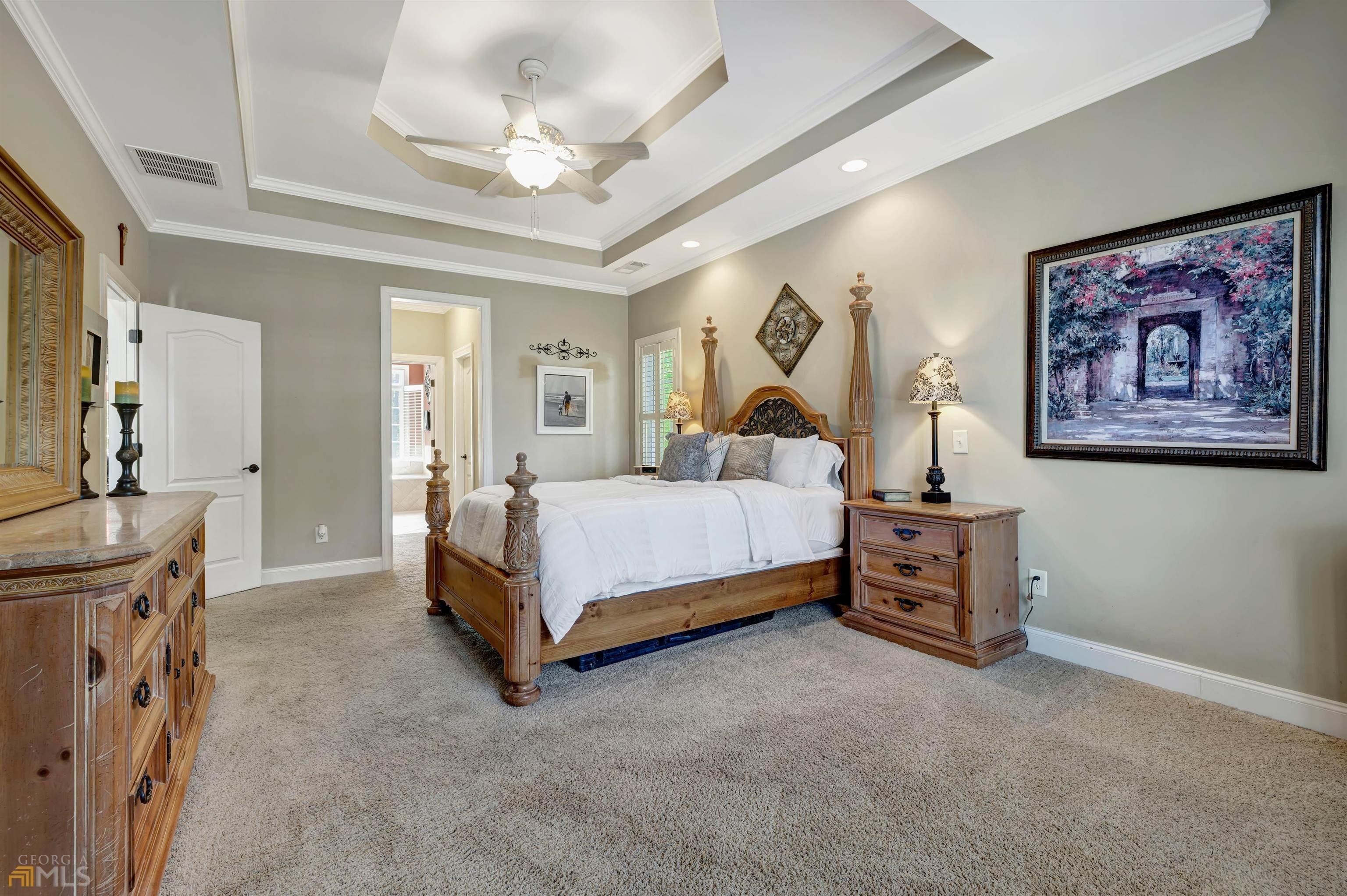 Nash Island Ln, Sharpsburg, GA 30277