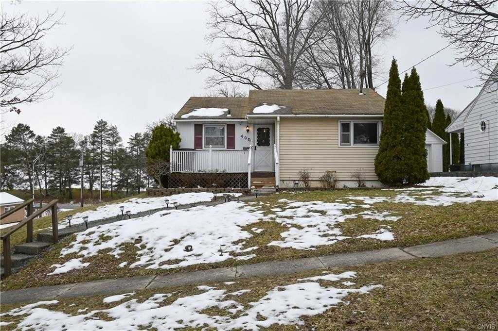 Hickok Ave, Syracuse, NY 13206