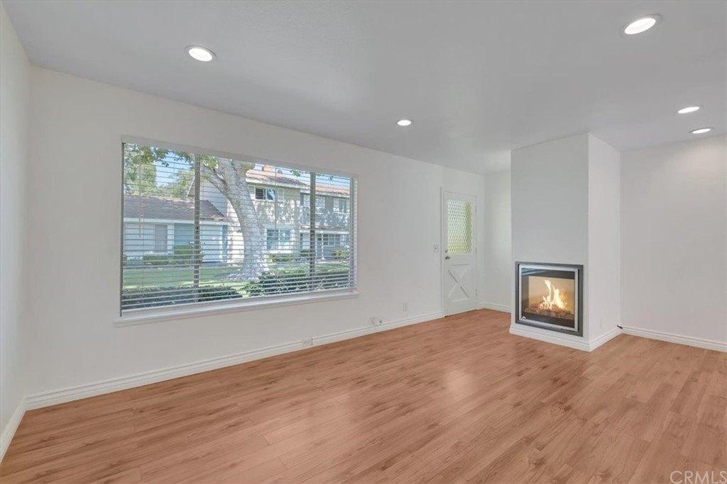Claremont Ln, Huntington Beach, CA 92646