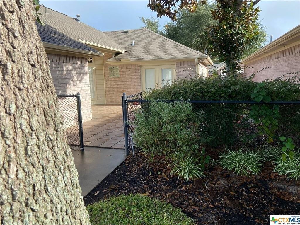 Tradewind Dr, Victoria, TX 77904