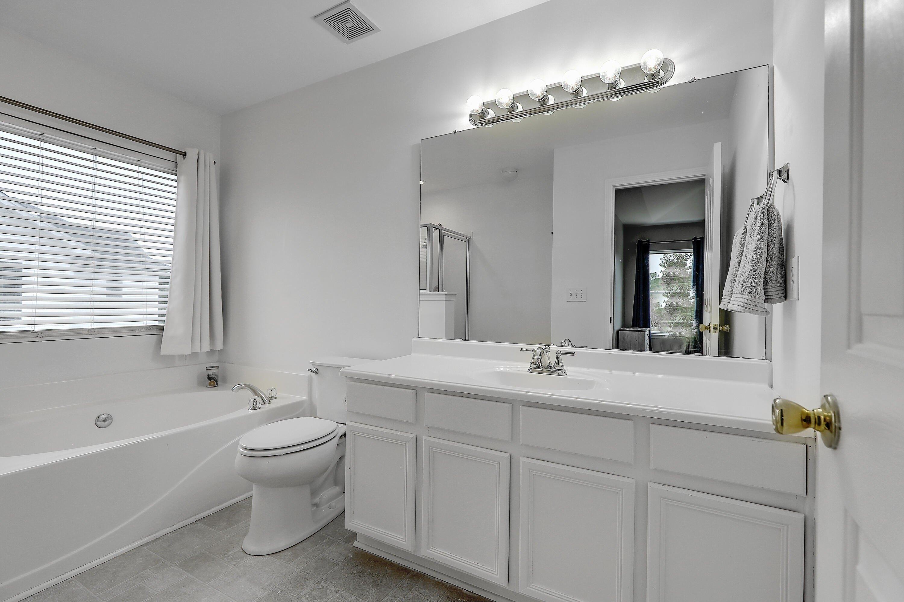 Sweetgrass Blvd, Hanahan, SC 29410