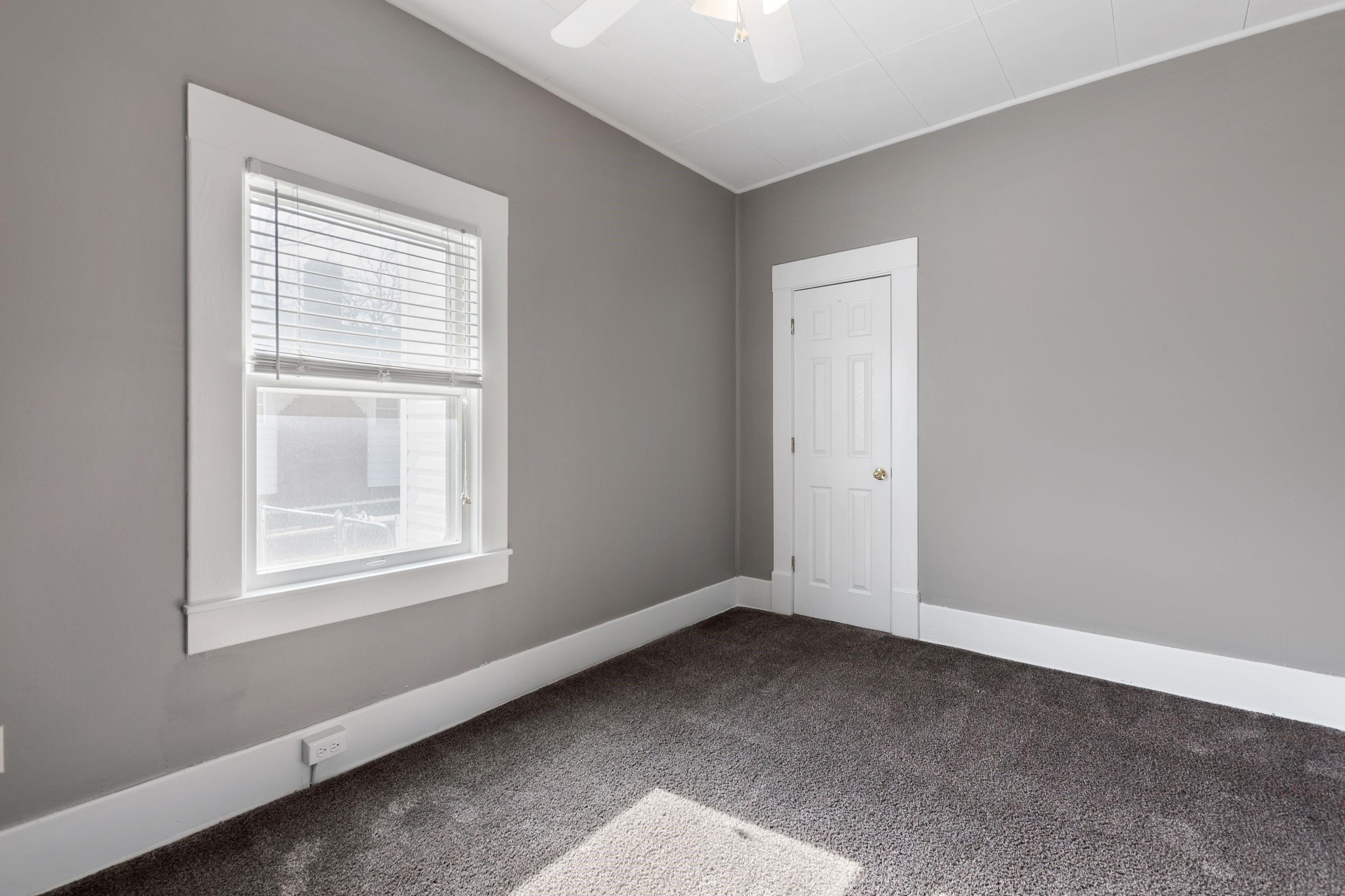 N Meridian Ave, Valley Center, KS 67147