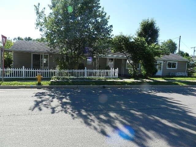 Woodlawn Ave, Columbus, OH 43228