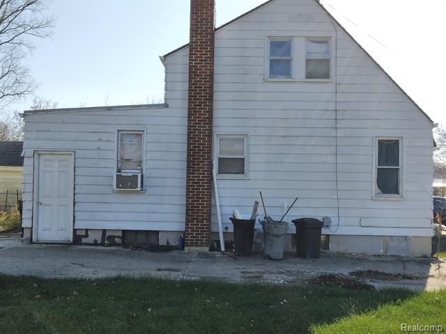 Hunter Rd, Flint, MI 48504