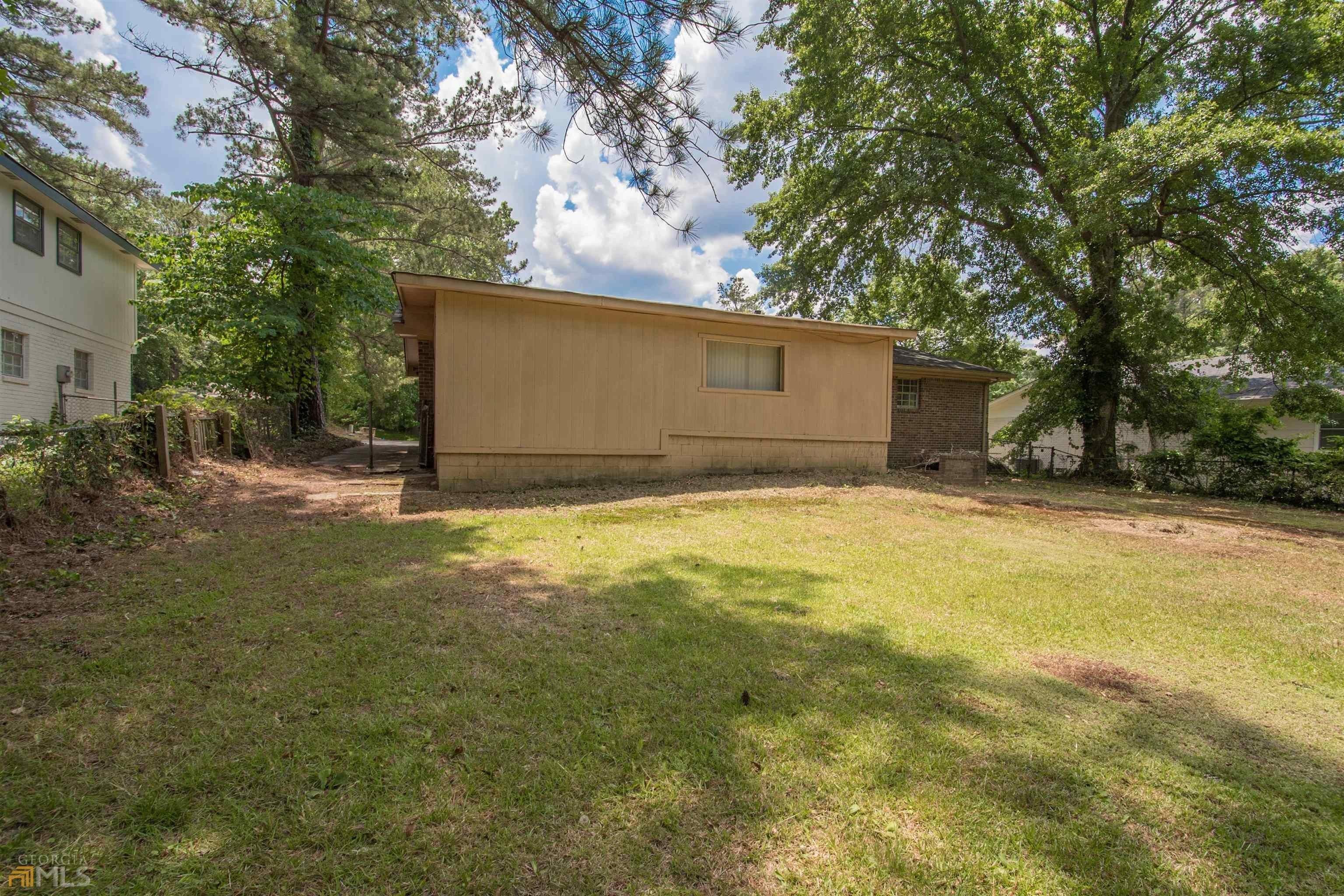 Bellwood Ln, Riverdale, GA 30274