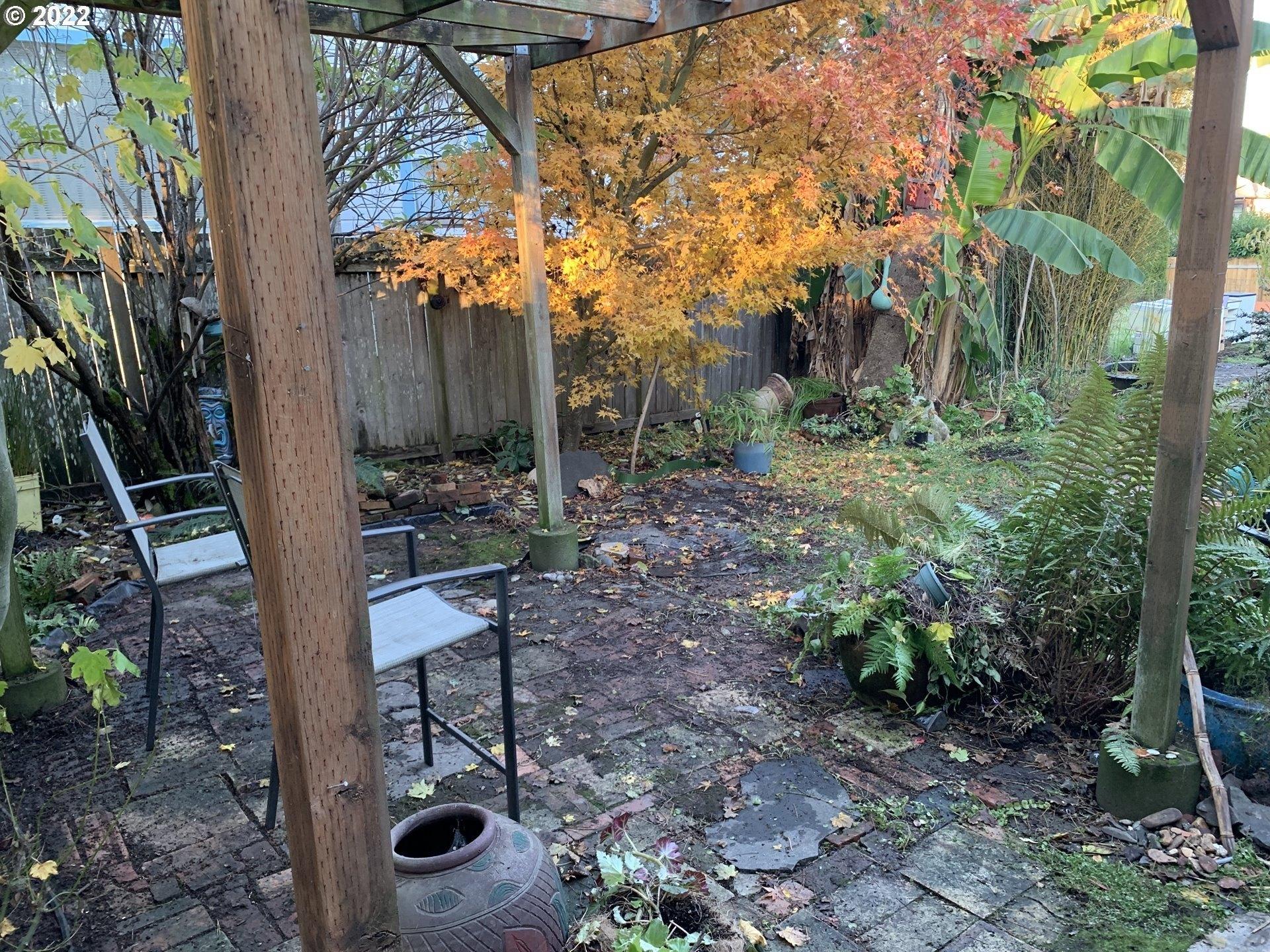 Getchell St, Amity, OR 97101
