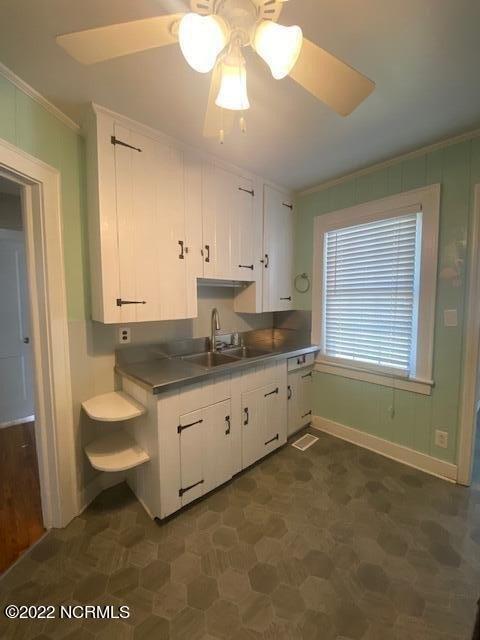 Cedar St, Elizabeth City, NC 27909