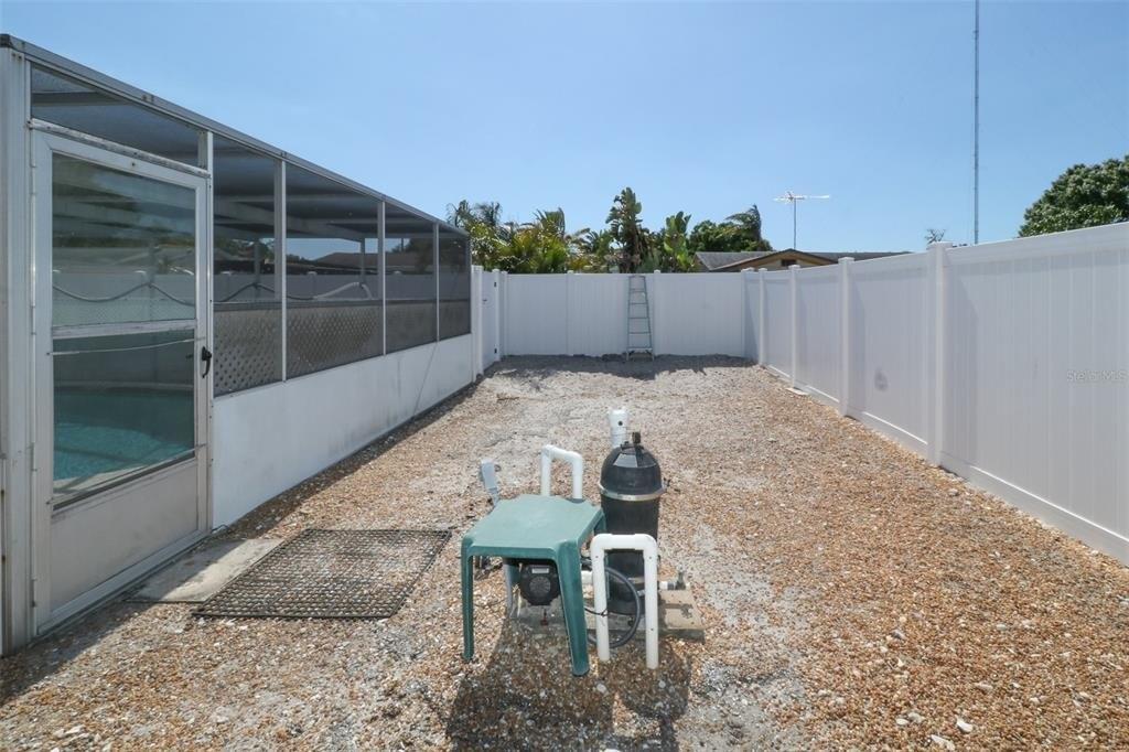 Solar Dr, Holiday, FL 34691