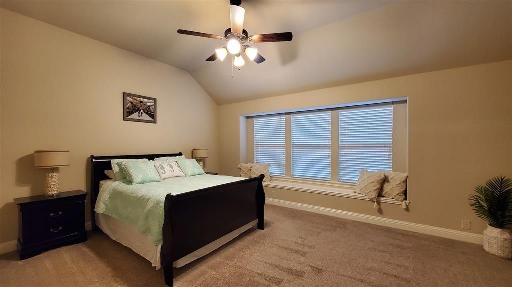 Fox View Dr, Fort Worth, TX 76131
