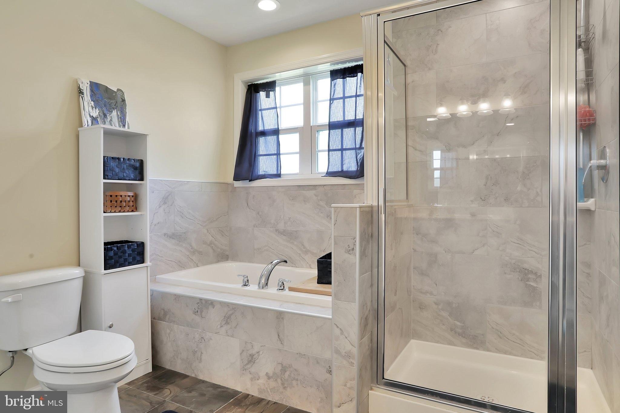 Twickenham Dr, Martinsburg, WV 25403