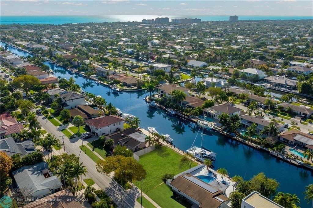 Ne 48th Ct, Lighthouse Point, FL 33064