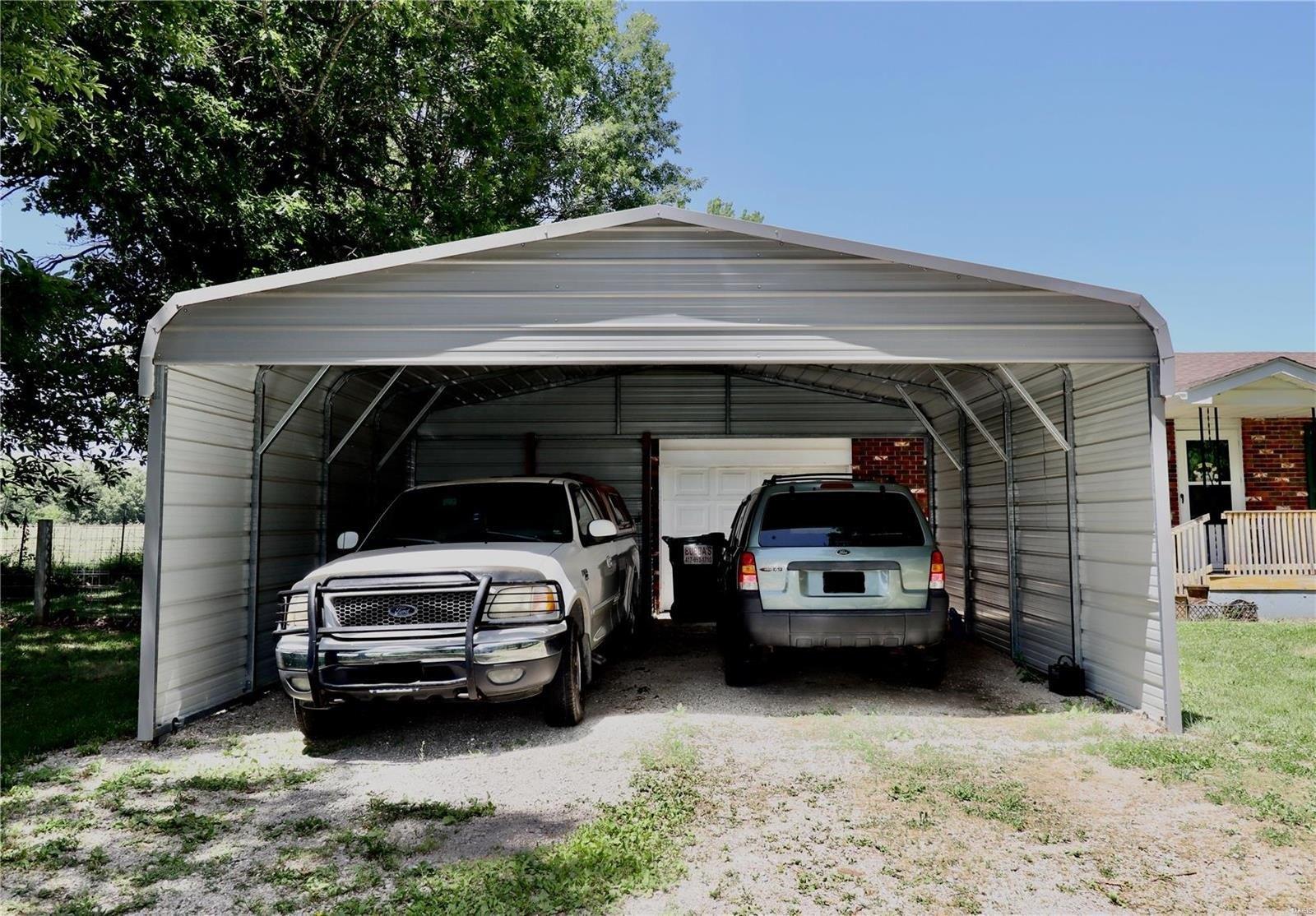 Long State Highway Y, Conway, MO 65632