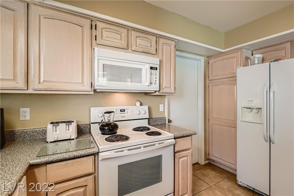 Puritan Ave, Las Vegas, NV 89123