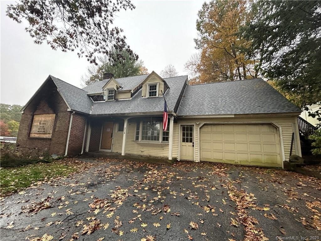 Cedar Ln, Torrington, CT 06790