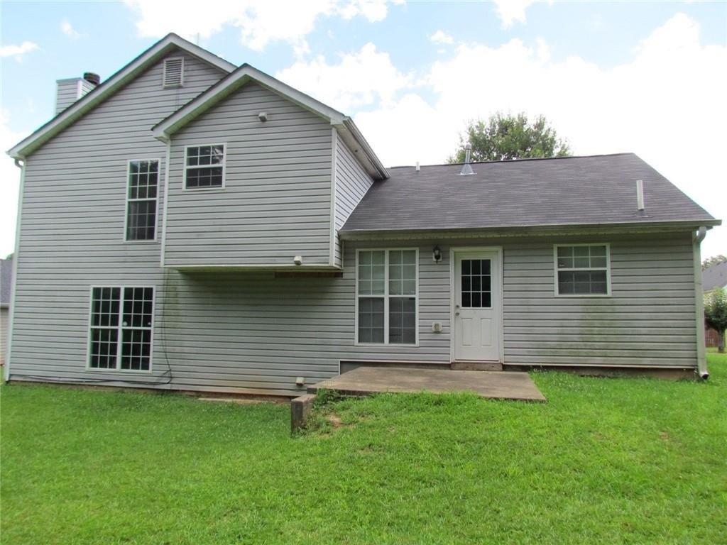 Rollinghills Dr, Jonesboro, GA 30238