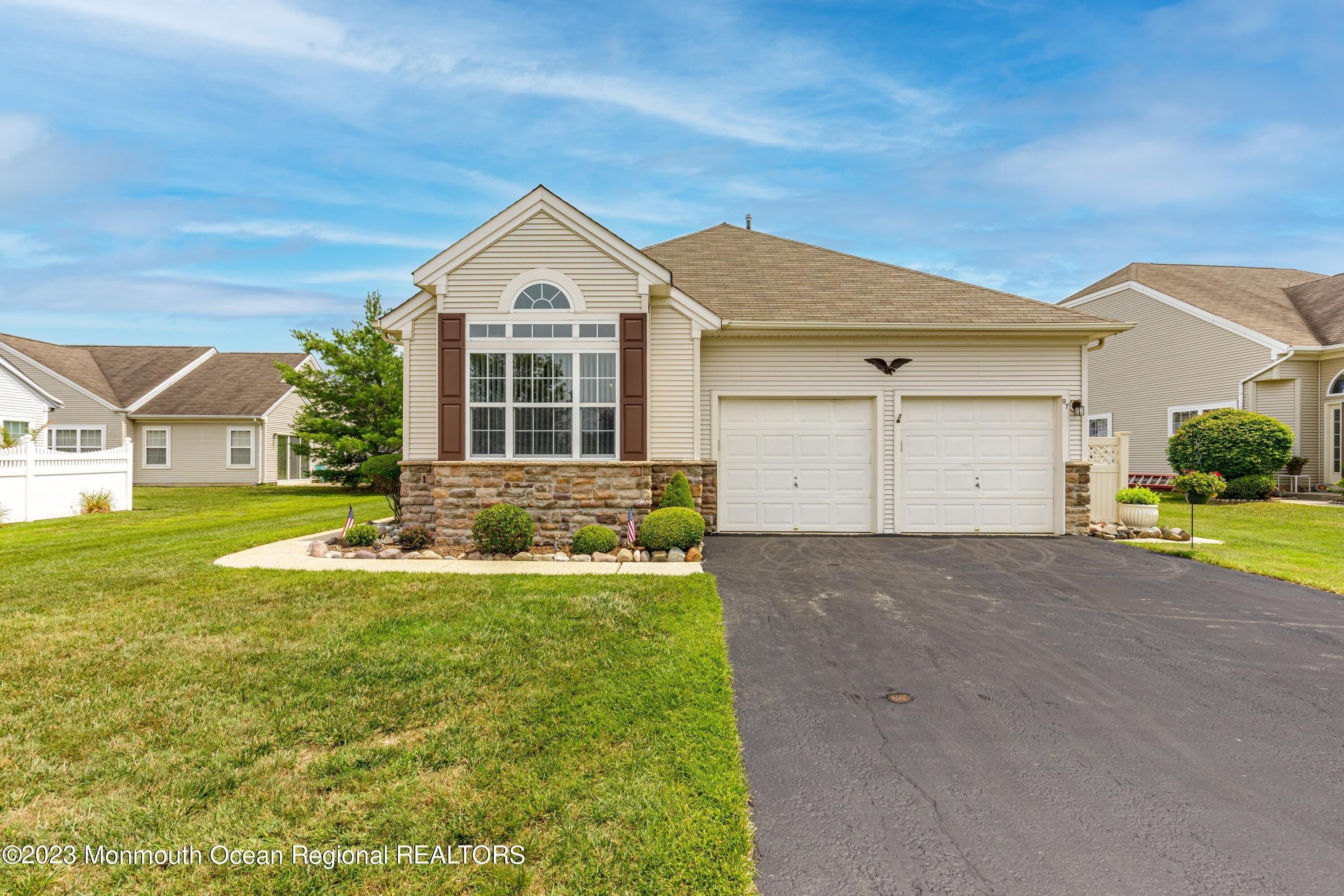 Halsted Dr, Manchester Township, NJ 08759