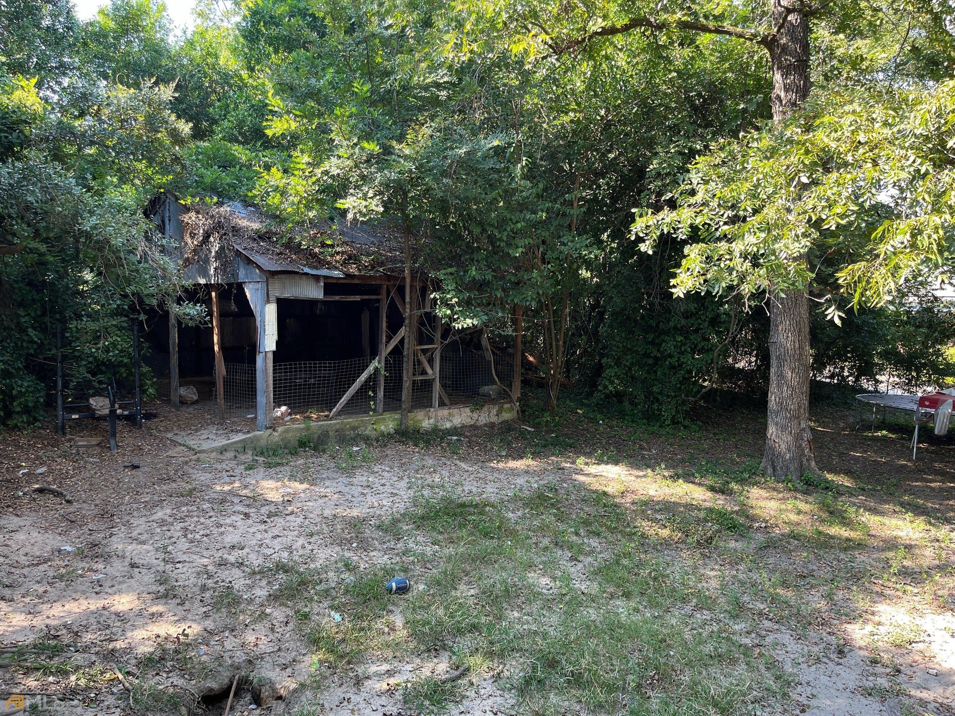 Third Ave, Macon, GA 31204