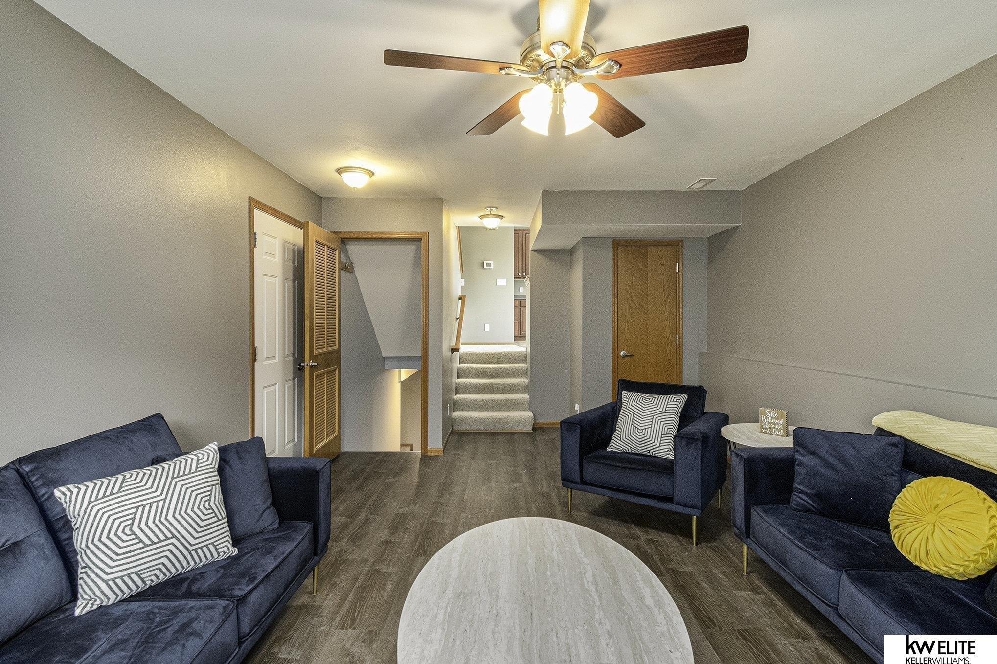 Cherrywood St, Omaha, NE 68136