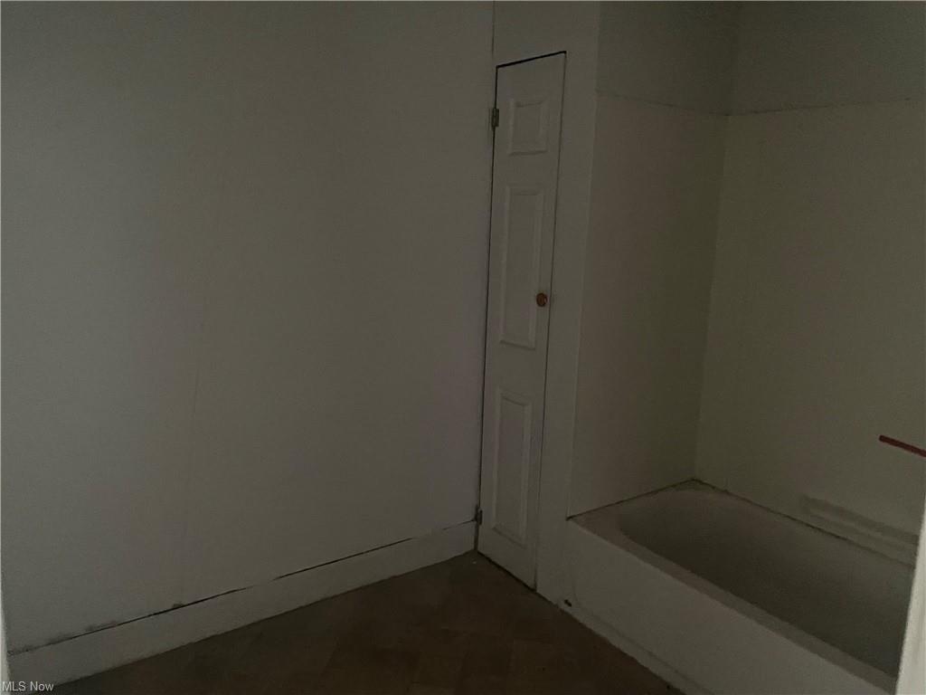 Lovers Ln, Akron, OH 44306