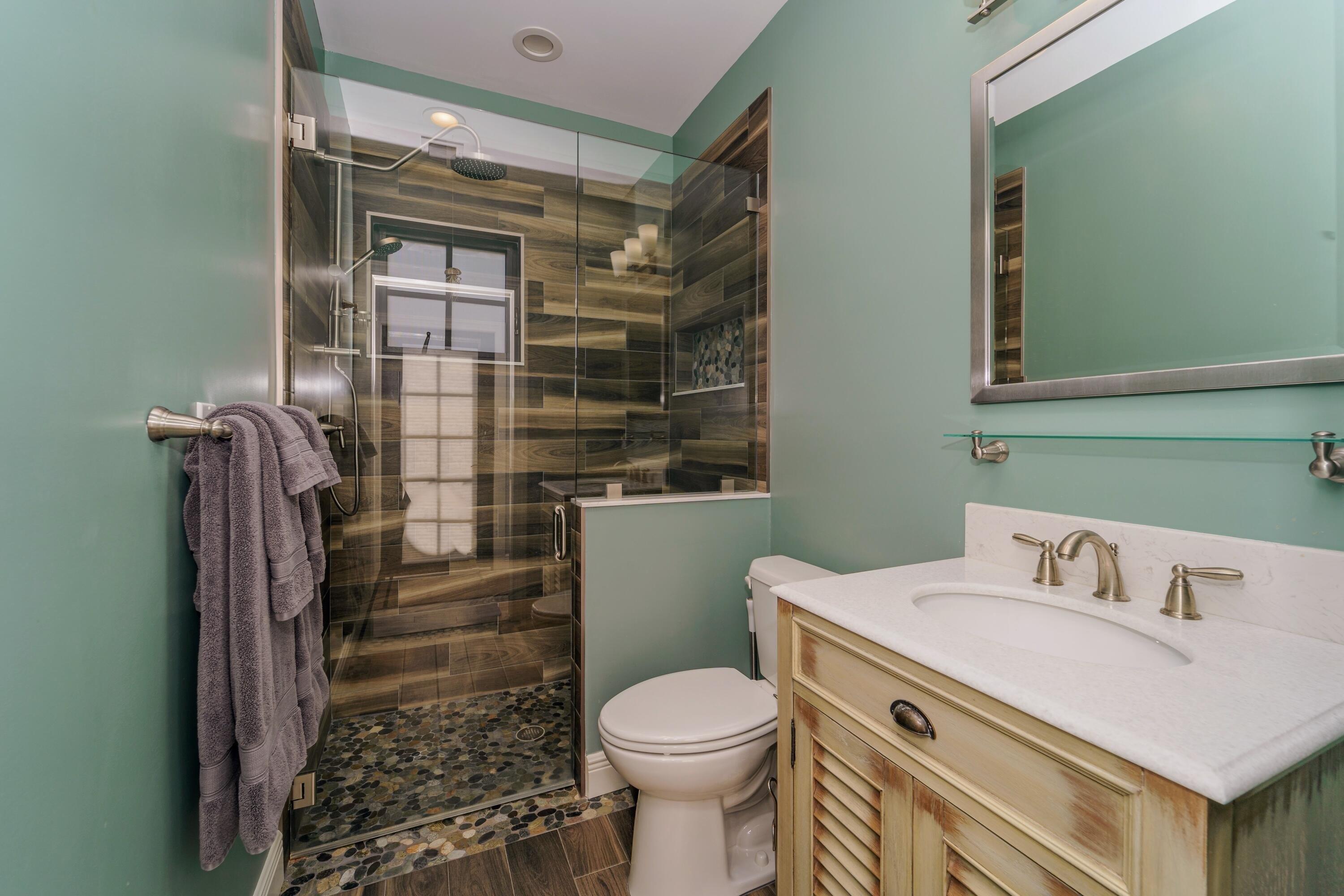 28th St, West Palm Beach, FL 33407