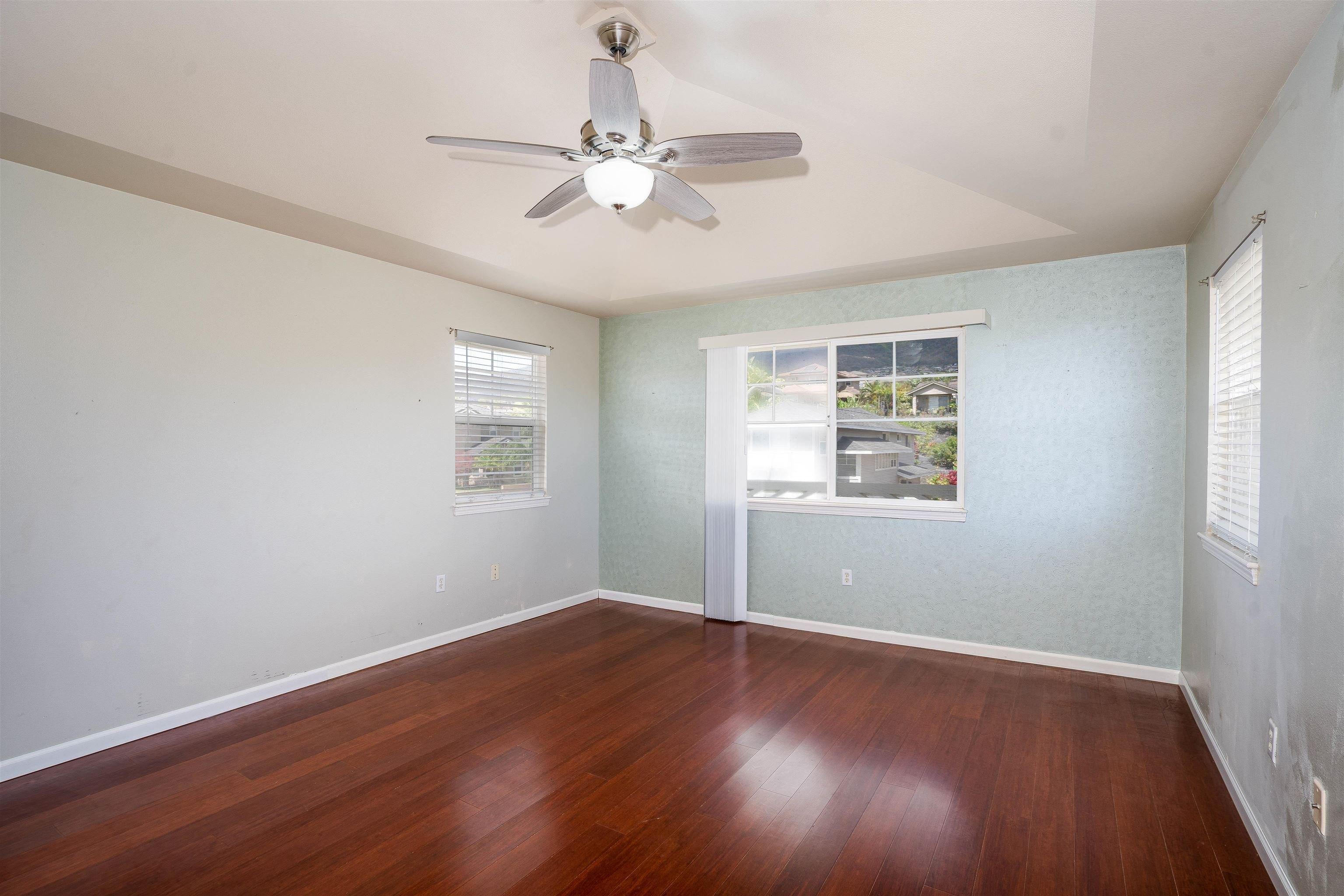 Hakalani Pl, Wailuku, HI 96793