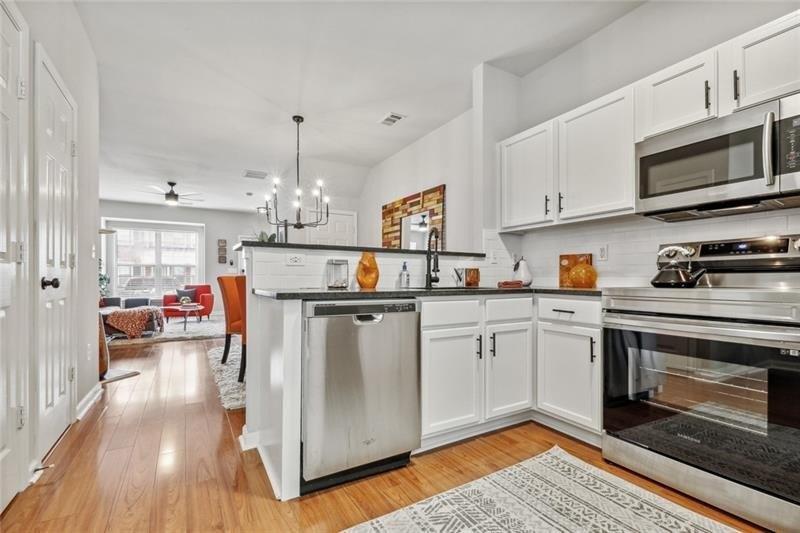 Paden Cove Trl, Lawrenceville, GA 30044