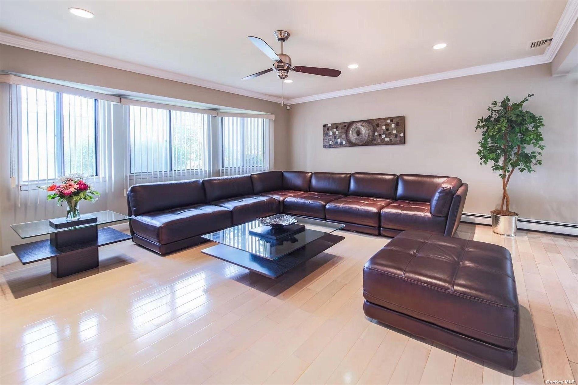 Jerusalem Ave, Merrick, NY 11566