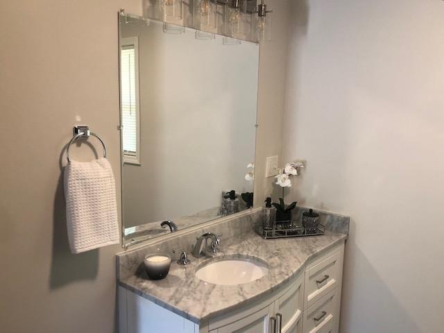 Burton Dr, Calhoun, GA 30701