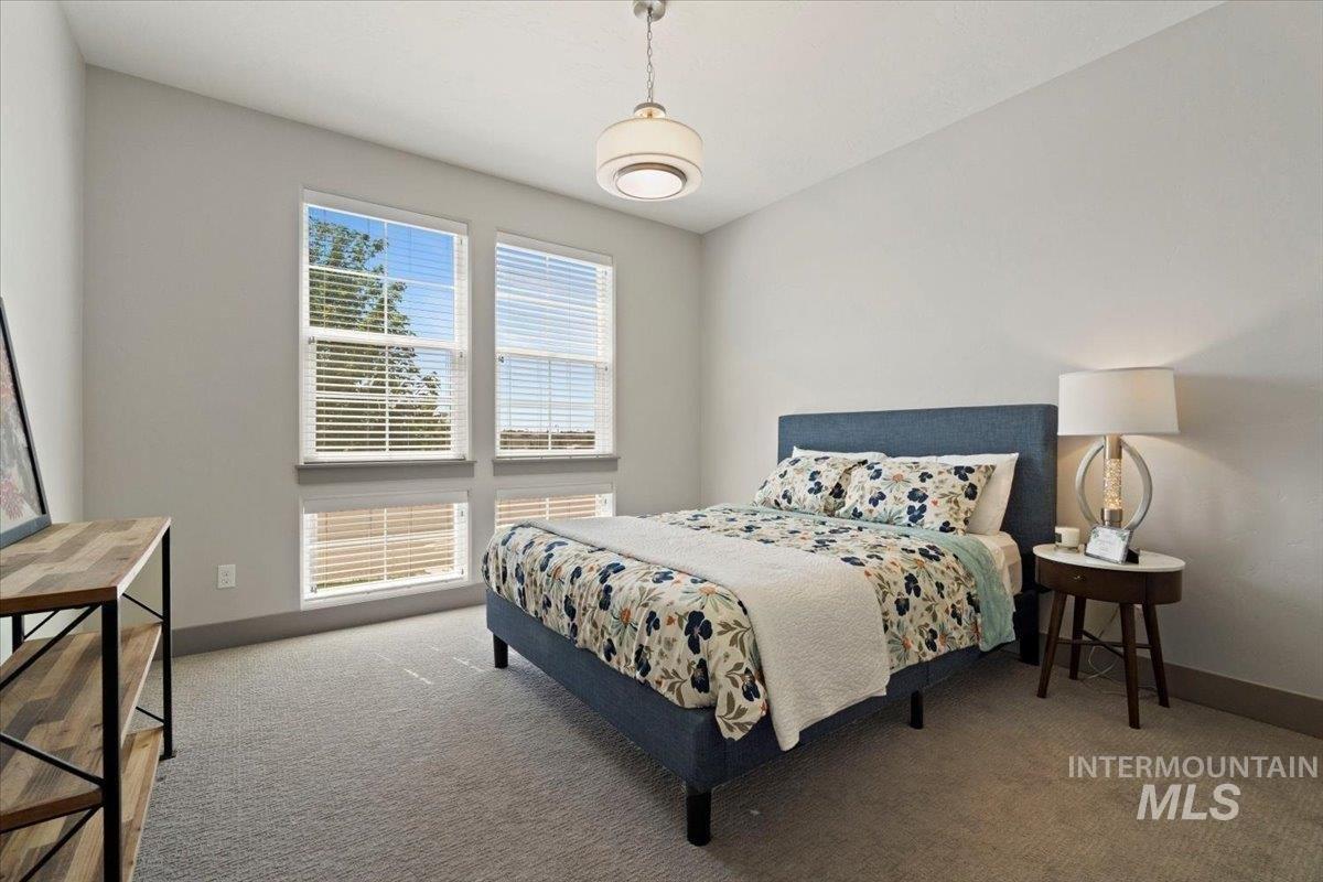 E Wolf Tree St, Boise, ID 83716
