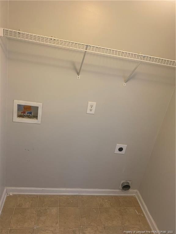 Ascent Dr, Hope Mills, NC 28348
