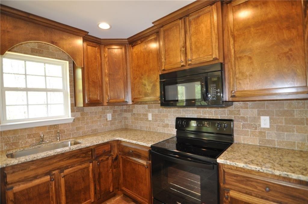 Stepstone Way, Gainesville, GA 30506