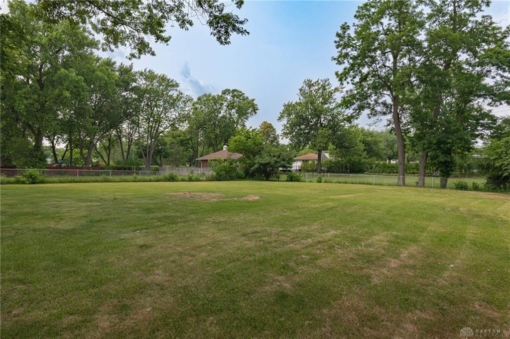 E Stroop Rd, Dayton, OH 45429