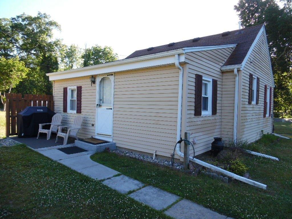 Beebe Rd, Niles, MI 49120