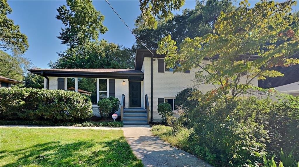 Shamrock Dr, Decatur, GA 30032