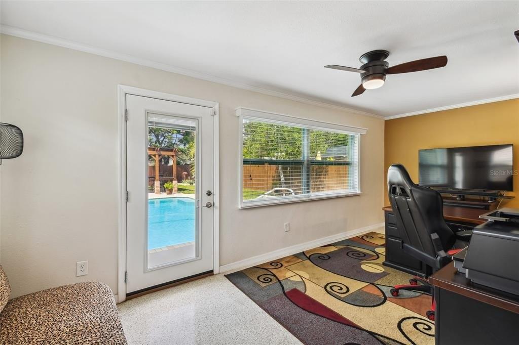 Sunnydale Dr, Clearwater, FL 33755