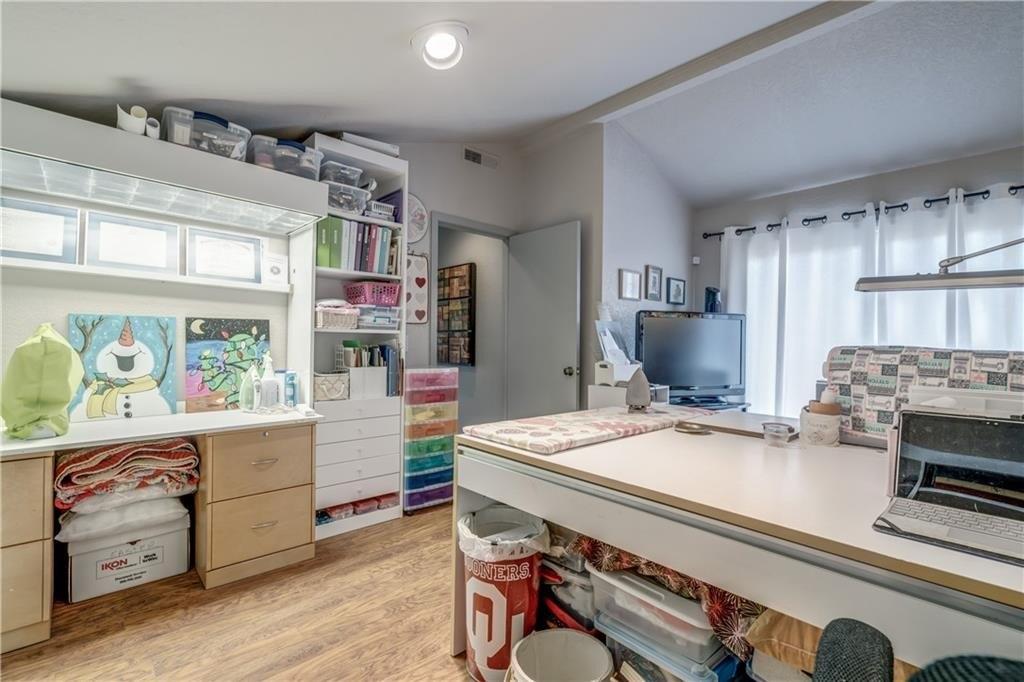Broughton Ct, Oklahoma City, OK 73132